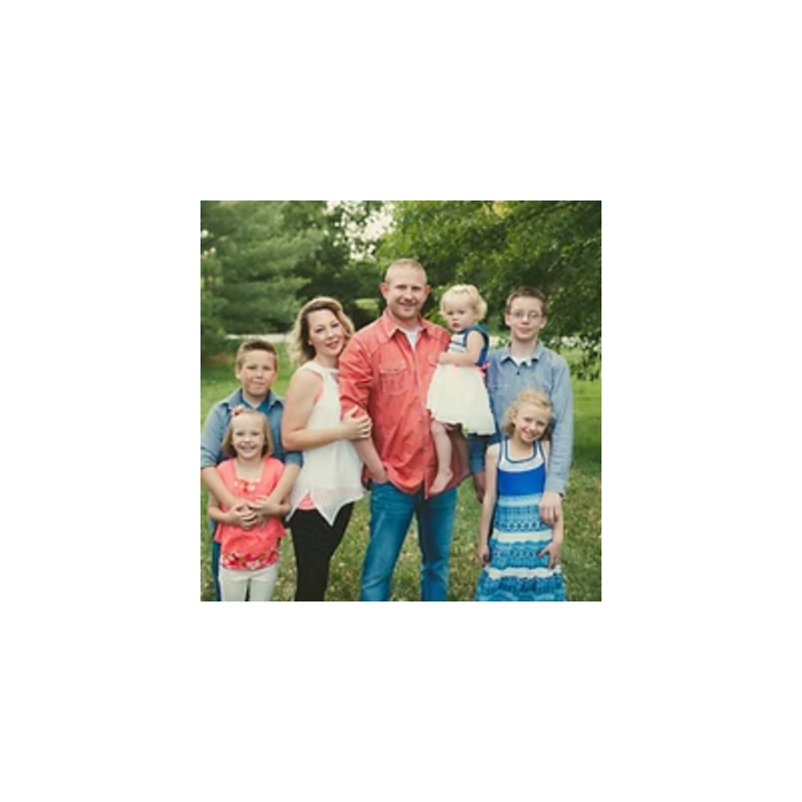 Floorstorene-Cory-Schaefer-Owner-400x400-in-800x800